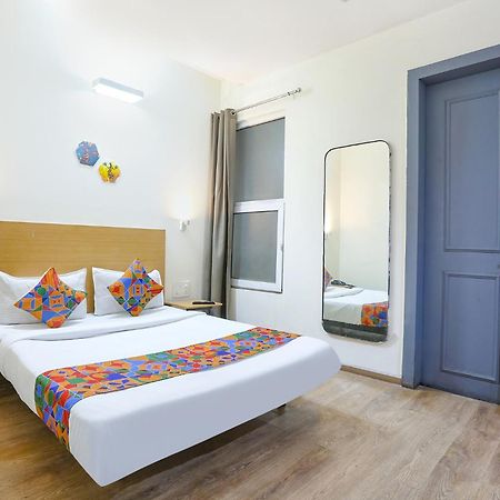 Hotel OYO Townhouse 607 Paschim Vihar Delhi  Exterior foto