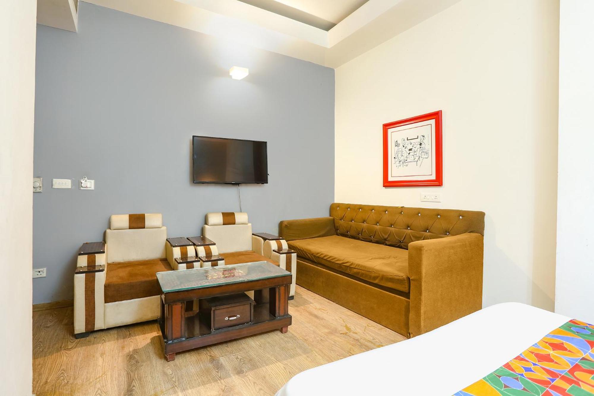 Hotel OYO Townhouse 607 Paschim Vihar Delhi  Exterior foto